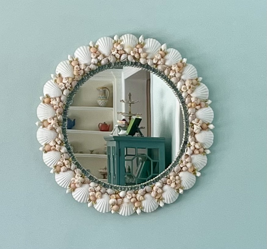 round shell mirror